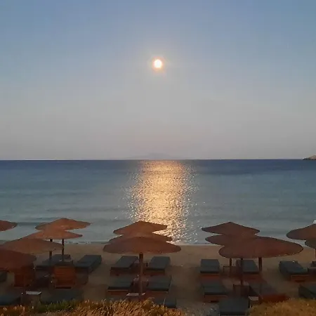 Galini Me Thea Chrisi Akti (Paros)